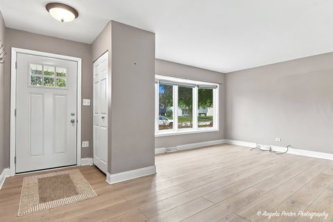 Tiny photo for 637 N Greenview Avenue, Mundelein, IL 60060 (MLS # 12766893)