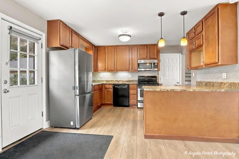 Tiny photo for 637 N Greenview Avenue, Mundelein, IL 60060 (MLS # 12766893)