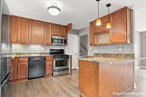 Tiny photo for 637 N Greenview Avenue, Mundelein, IL 60060 (MLS # 12766893)