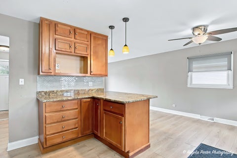 Tiny photo for 637 N Greenview Avenue, Mundelein, IL 60060 (MLS # 12766893)