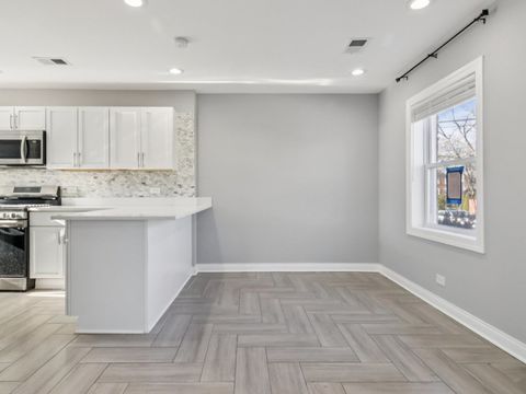 Tiny photo for 4208 Oak Street, Bellwood, IL 60104 (MLS # 12536521)