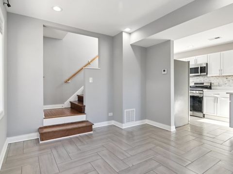 Tiny photo for 4208 Oak Street, Bellwood, IL 60104 (MLS # 12536521)