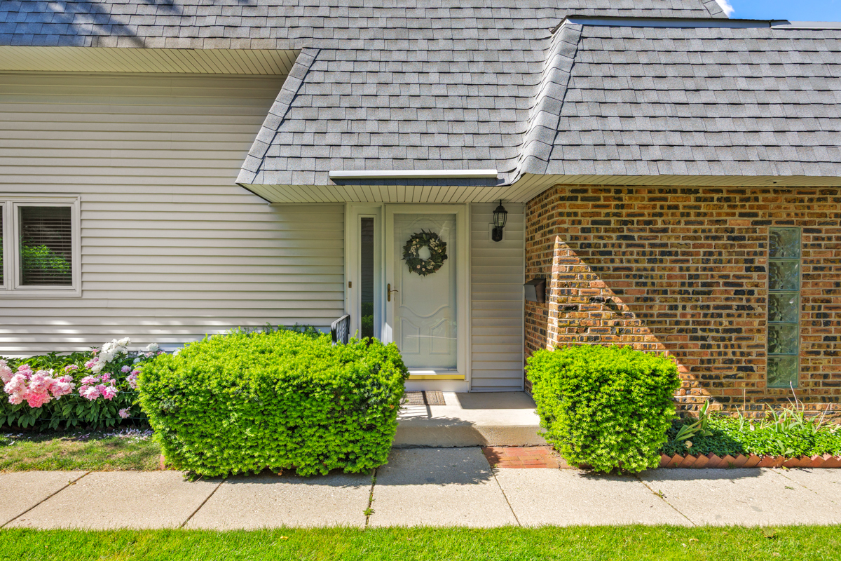 223 Pin Oak Drive 223