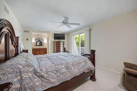 Tiny photo for 223 Pin Oak Drive #223, Wilmette, IL 60091 (MLS # 12662234)