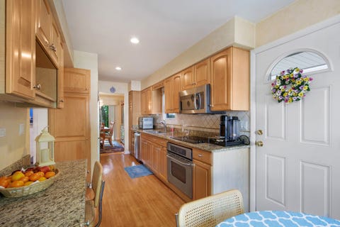Tiny photo for 223 Pin Oak Drive #223, Wilmette, IL 60091 (MLS # 12662234)