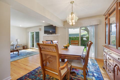 Tiny photo for 223 Pin Oak Drive #223, Wilmette, IL 60091 (MLS # 12662234)