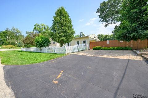 Tiny photo for 3013 Walnut Drive, Wonder Lake, IL 60097 (MLS # 12428506)