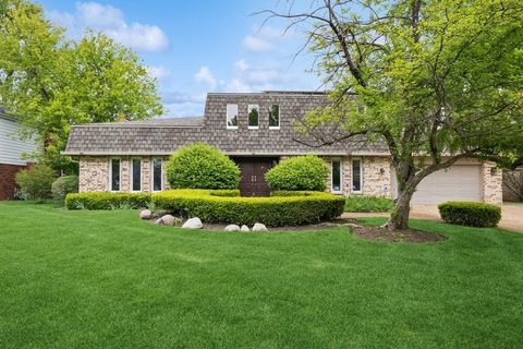 3085 Centennial Lane Highland Park IL 60035
