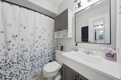 Tiny photo for 4827 W 109th Street #101, Oak Lawn, IL 60453 (MLS # 12720384)