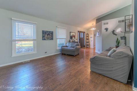 Tiny photo for 10215 Ridge Lane, Union, IL 60180 (MLS # 12619405)