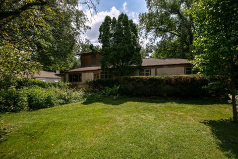 Tiny photo for 103 South Parkway, Prospect Heights, IL 60070 (MLS # 12724719)