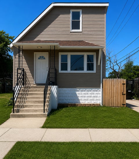 Photo of 214 W 106th Place, Chicago, IL 60628 (MLS # 12685476)