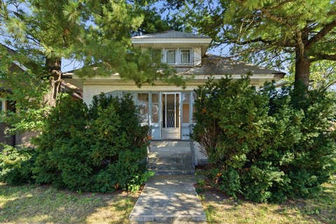 Photo of 5500 W Haddon Avenue, Chicago, IL 60651 (MLS # 12743417)