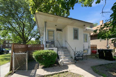 Tiny photo for 5500 W Haddon Avenue, Chicago, IL 60651 (MLS # 12743417)