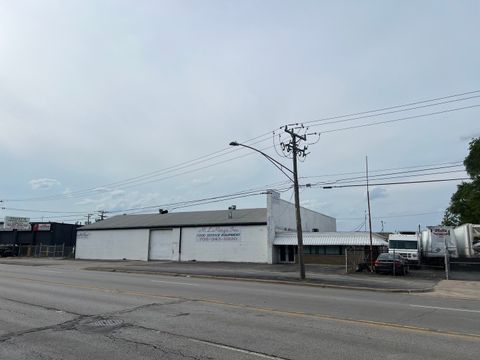 4817 W Lake Street Melrose Park IL 60160