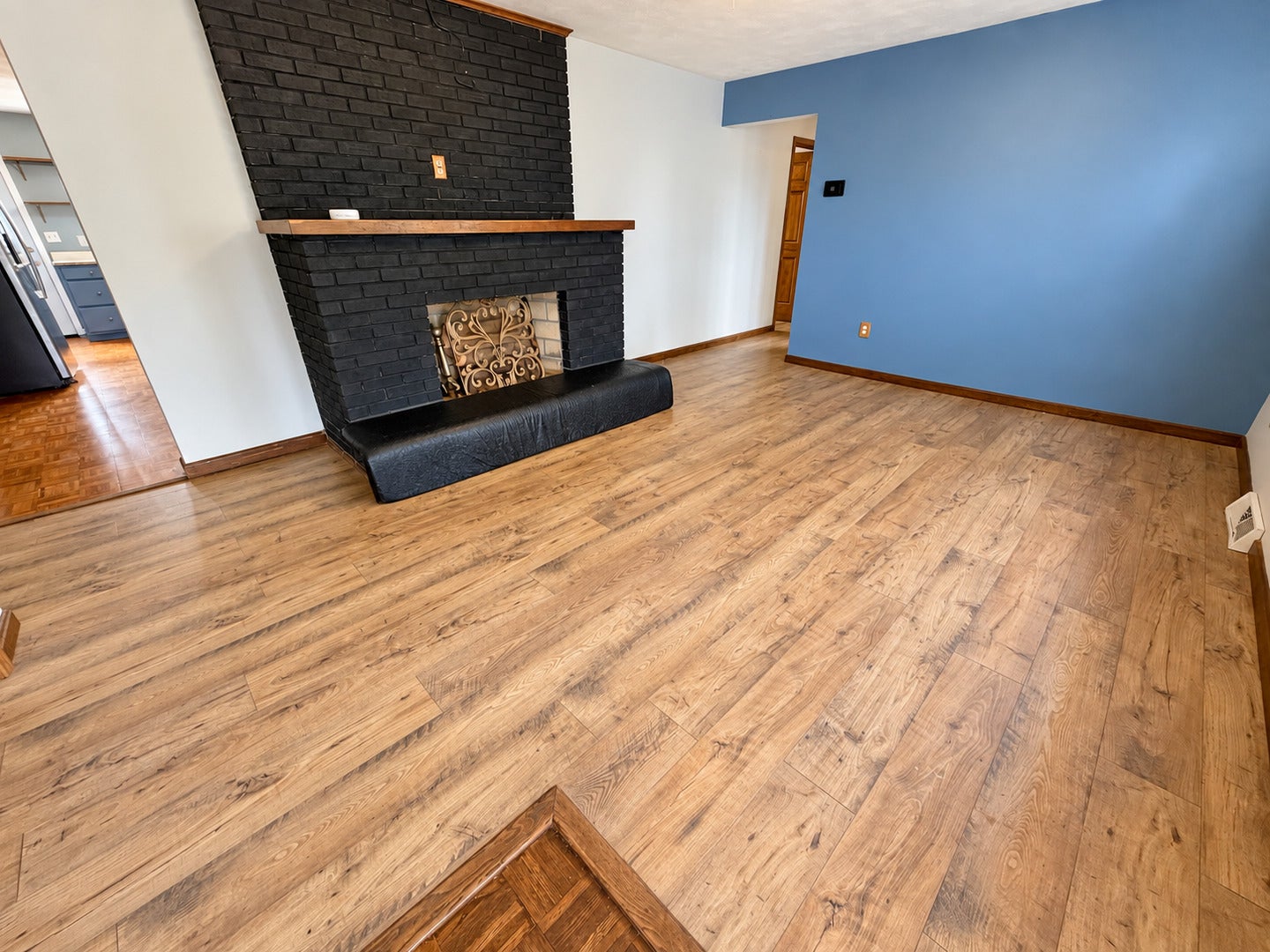 205 W Hoffman Street