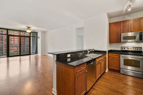 Tiny photo for 1235 S Prairie Avenue #807, Chicago, IL 60605 (MLS # 12523734)