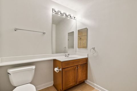 Tiny photo for 1235 S Prairie Avenue #807, Chicago, IL 60605 (MLS # 12523734)