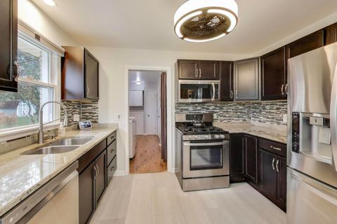 Tiny photo for 111 S Bobby Lane, Mount Prospect, IL 60056 (MLS # 12518799)