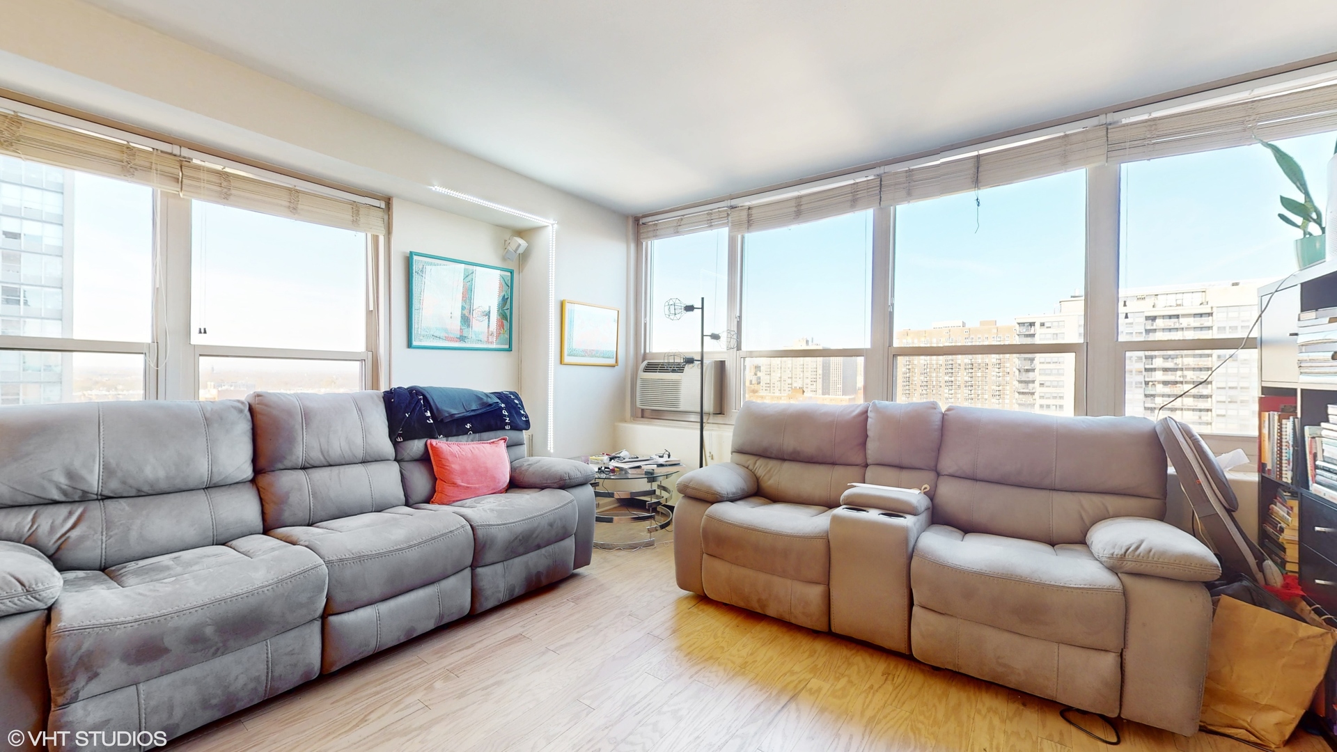 3950 N Lake Shore Drive 1511