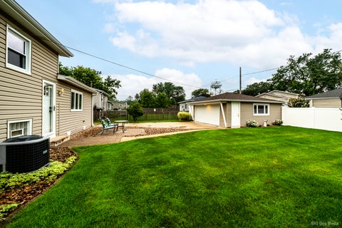 Tiny photo for 5806 Rob Roy Drive, Oak Forest, IL 60452 (MLS # 12736958)