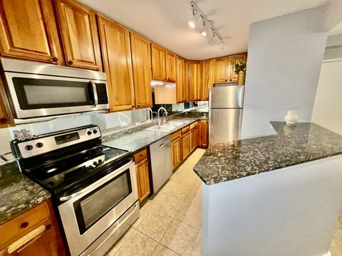 Tiny photo for 5320 N Sheridan Road #1502, Chicago, IL 60640 (MLS # 12601258)