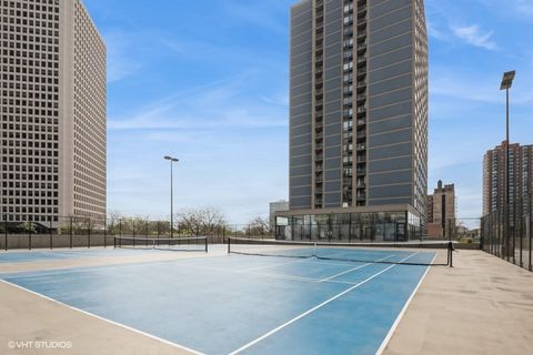 Tiny photo for 5320 N Sheridan Road #1502, Chicago, IL 60640 (MLS # 12601258)
