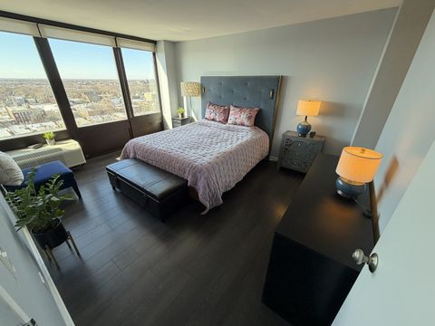 Tiny photo for 5320 N Sheridan Road #1502, Chicago, IL 60640 (MLS # 12601258)