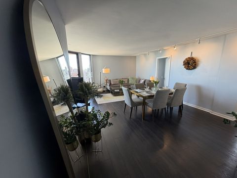 Tiny photo for 5320 N Sheridan Road #1502, Chicago, IL 60640 (MLS # 12601258)