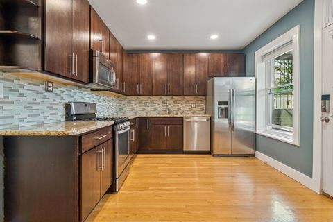 Tiny photo for 6232 N Broadway Street #2, Chicago, IL 60660 (MLS # 12545405)