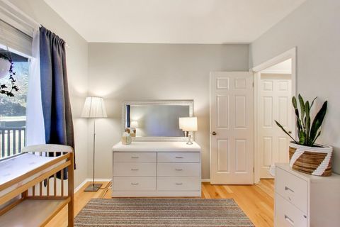 Tiny photo for 181 W Fabish Drive, Buffalo Grove, IL 60089 (MLS # 12641535)