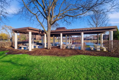 Tiny photo for 1103 S Hunt Club Drive #129, Mount Prospect, IL 60056 (MLS # 12594984)