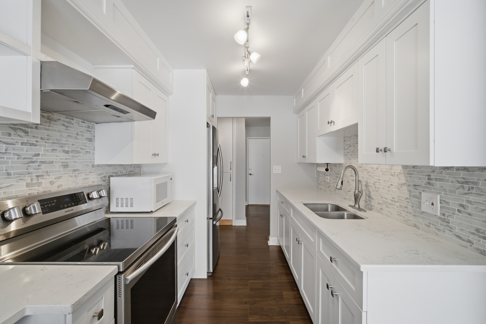 1103 S Hunt Club Drive 129