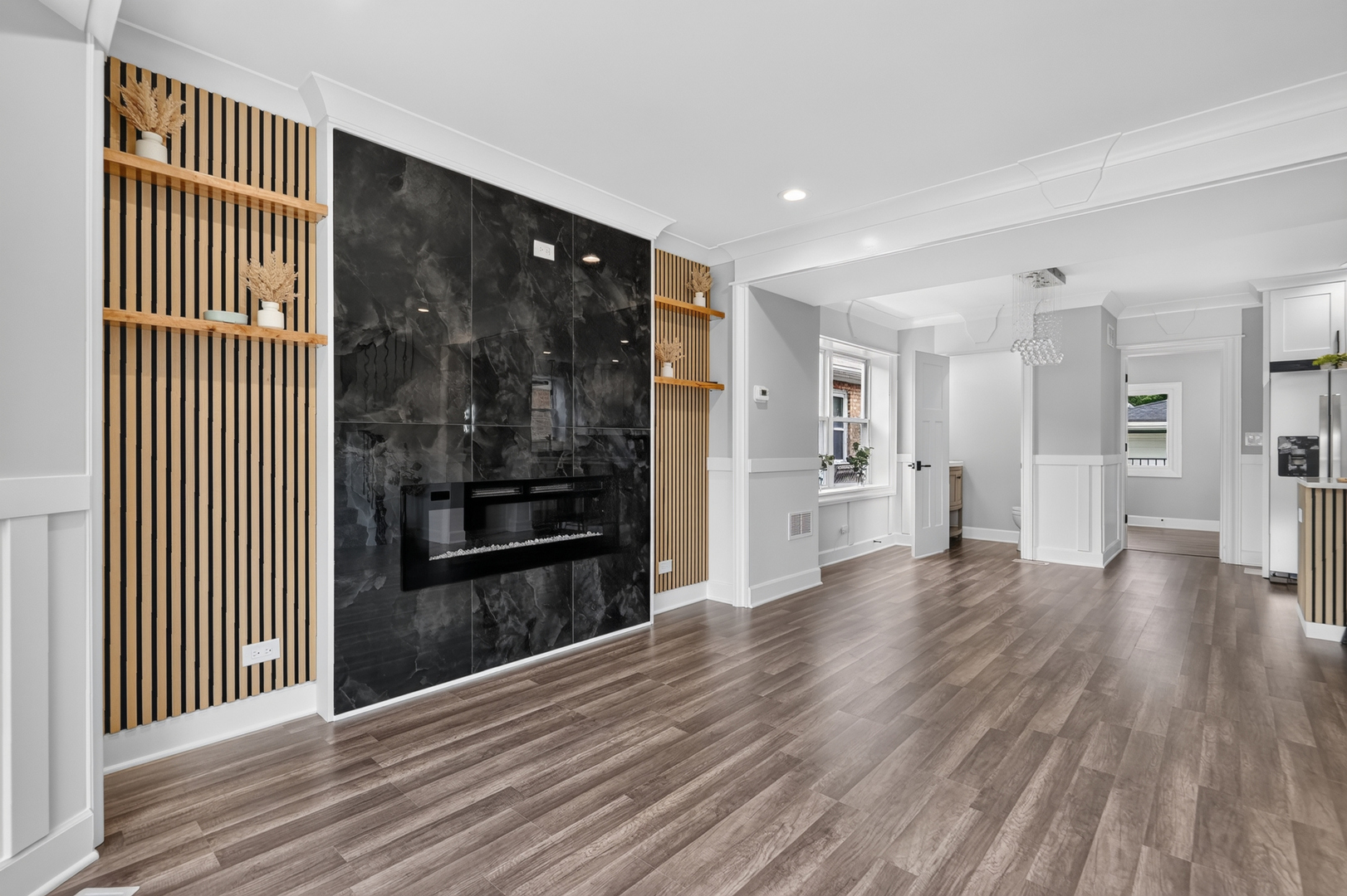 452 W 104th Street