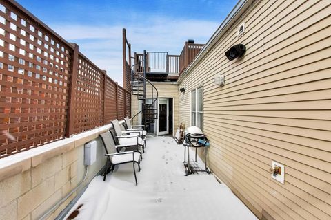 Tiny photo for 1161 W EDDY Street #3, Chicago, IL 60657 (MLS # 12594546)