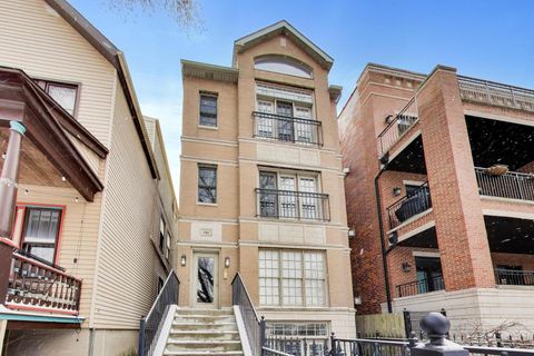1161 W EDDY Street 3 Chicago IL 60657