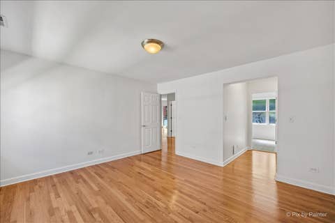 Tiny photo for 6421 N Damen Avenue #2W, Chicago, IL 60645 (MLS # 12717370)