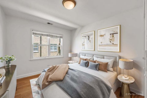 Tiny photo for 6421 N Damen Avenue #2W, Chicago, IL 60645 (MLS # 12717370)