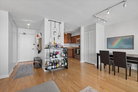 Tiny photo for 1560 N Sandburg Terrace #2008, Chicago, IL 60610 (MLS # 12731306)