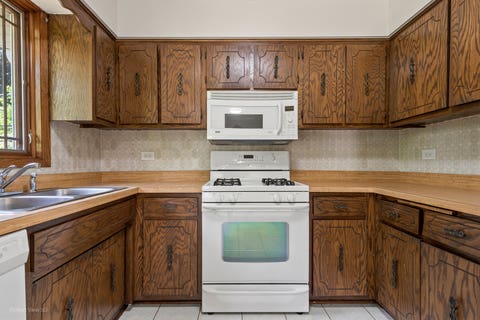 Tiny photo for 7111 W 125th Street, Palos Heights, IL 60463 (MLS # 12704263)