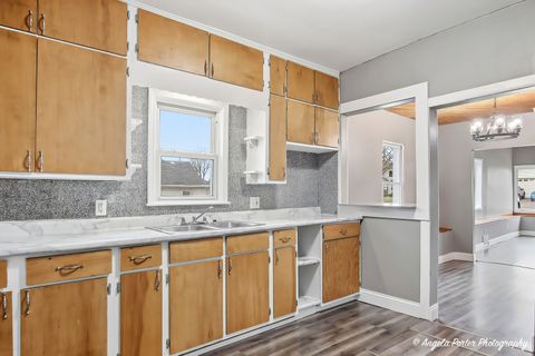 Tiny photo for 320 E WASHINGTON Street, Round Lake Park, IL 60073 (MLS # 12613915)