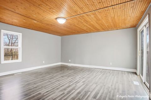 Tiny photo for 320 E WASHINGTON Street, Round Lake Park, IL 60073 (MLS # 12613915)