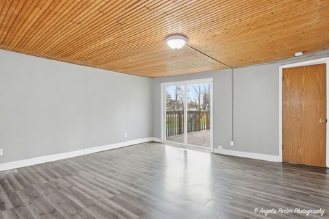 Tiny photo for 320 E WASHINGTON Street, Round Lake Park, IL 60073 (MLS # 12613915)