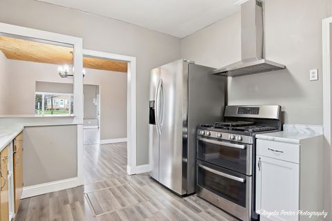 Tiny photo for 320 E WASHINGTON Street, Round Lake Park, IL 60073 (MLS # 12613915)