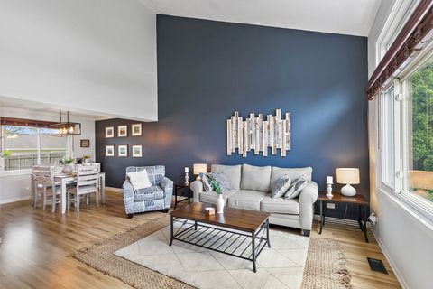 Tiny photo for 1041 N Cardinal Drive, Palatine, IL 60074 (MLS # 12639649)