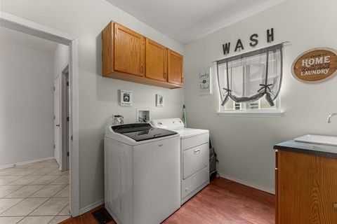 Tiny photo for 5370 Chancery Way, Lake In The Hills, IL 60156 (MLS # 12633620)