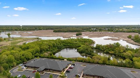 Tiny photo for 5370 Chancery Way, Lake In The Hills, IL 60156 (MLS # 12633620)