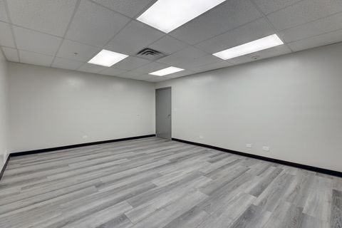 Tiny photo for 9625 W Roosevelt Road #101, Westchester, IL 60154 (MLS # 12482719)