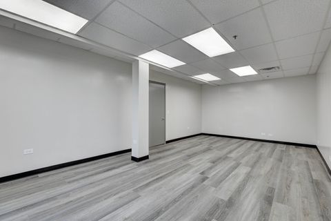 Tiny photo for 9625 W Roosevelt Road #101, Westchester, IL 60154 (MLS # 12482719)