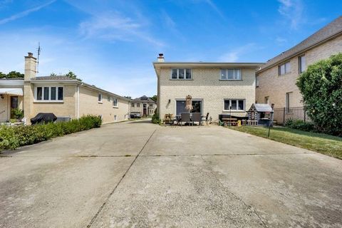 Tiny photo for 8631 W Stolting Road, Niles, IL 60714 (MLS # 12711638)